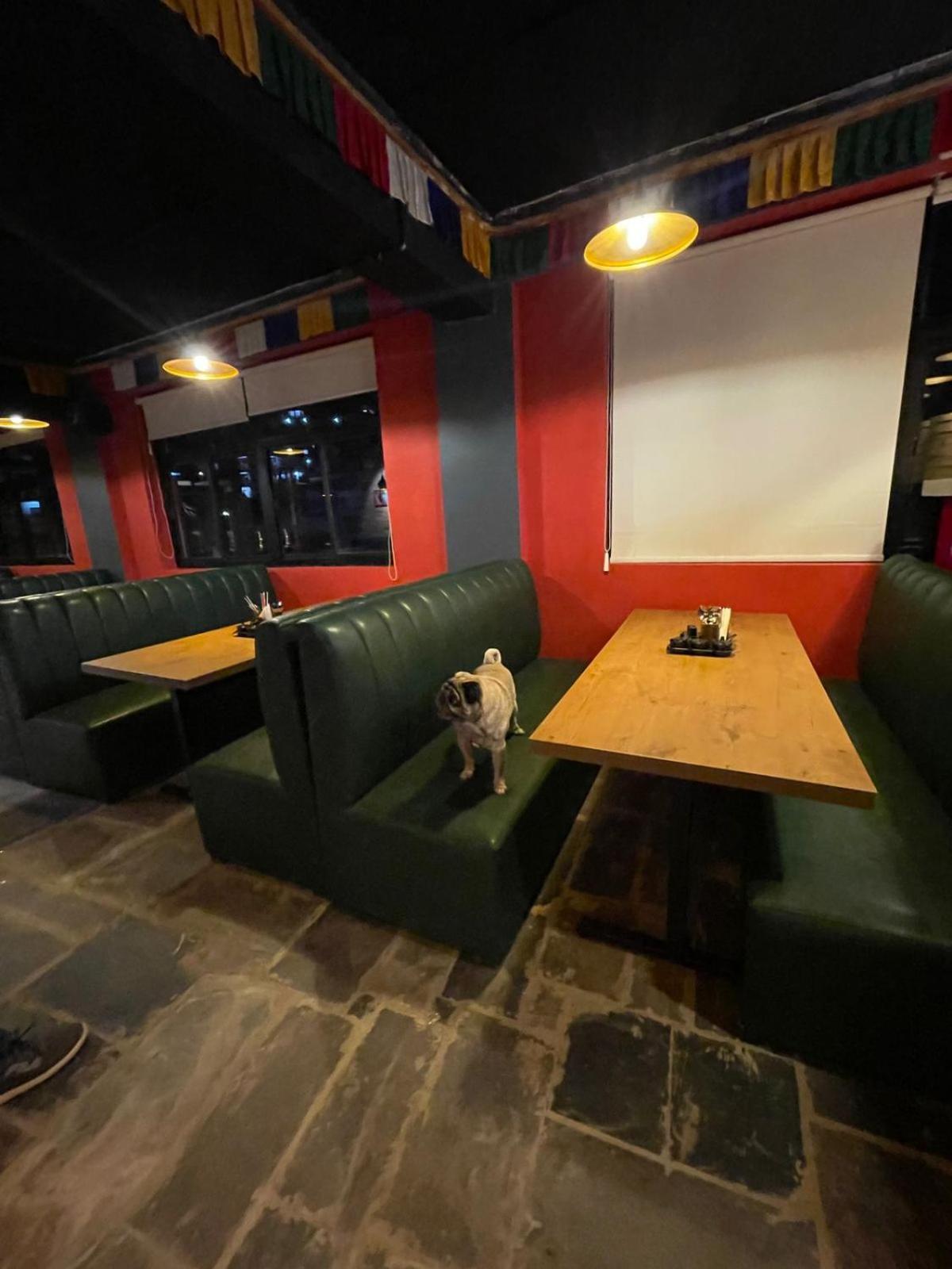 Pithorāgarh Hotel-78 מראה חיצוני תמונה